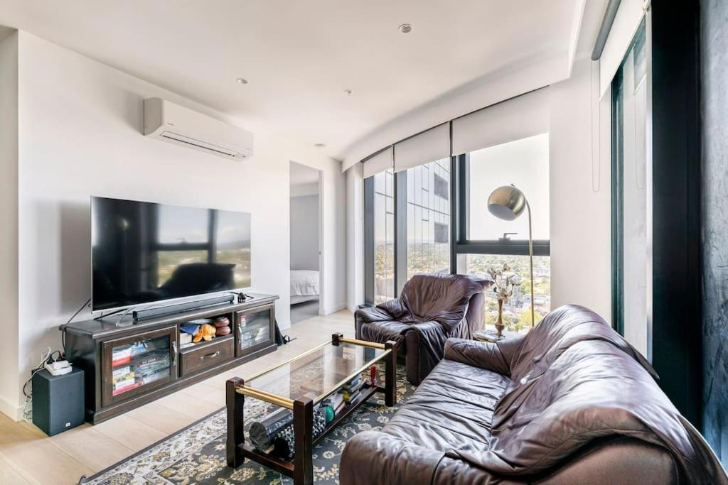 Skyone Lux 2Bed2Bath Aprt In Boxhill And Free Carpark Apartment Box Hill Exterior photo